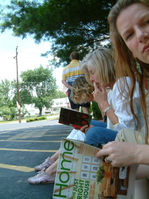 the girls read,