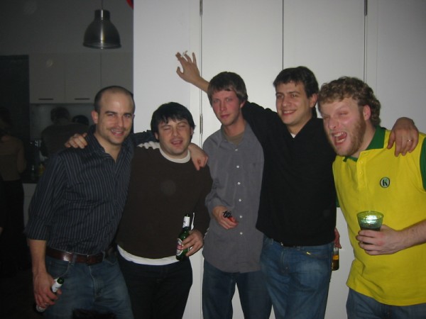 housewarming party/dartus interruptus