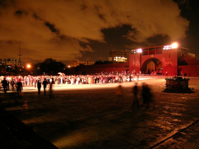 agora, mccarren park pool