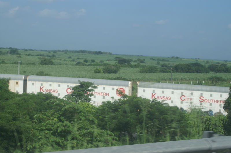 Leaving Chachalacas